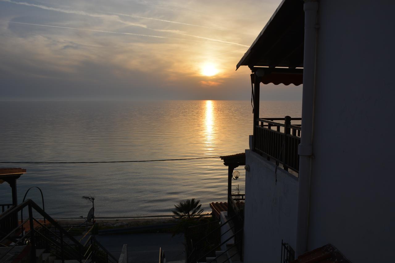Acrogiali Sunshine Villa Siviri Exterior photo